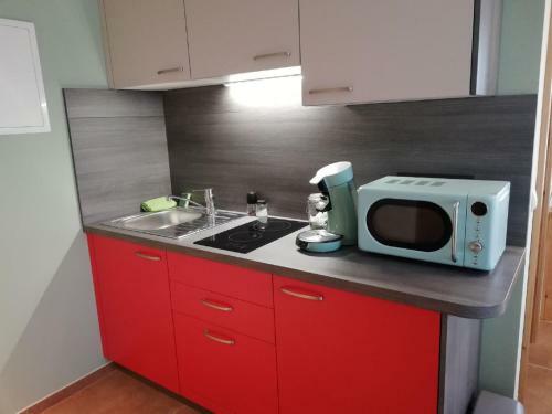 Hostal Haus Monti