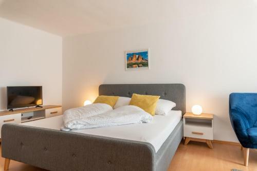 Sun Valley Apartments