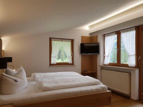 Hostal Landhaus Almrausch