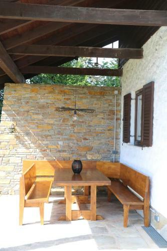 Belle Air Lodge