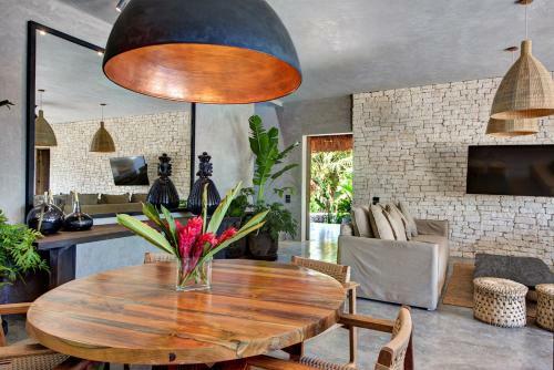 Beachfront Villa In Tankah Bay