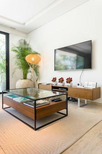 Stylish 2bd With 360 Infinity Pool And Sunset View Wifi
