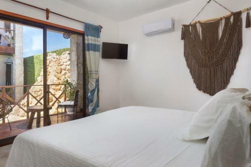 Lagoon Boutique Hotel - Adults Only