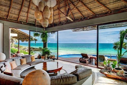 Beachfront Mira Del Mar Villa In Tulum Beach!