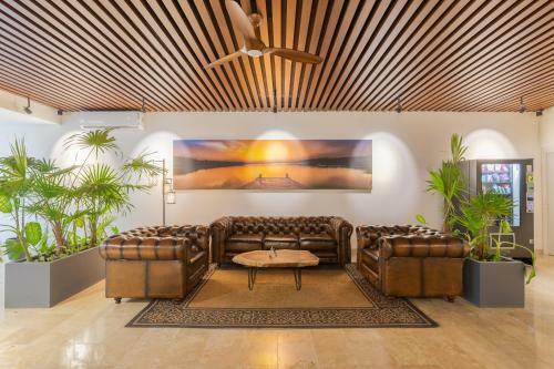 Comfy 2 Apartments In One Rooftop Pool Gym Sky Bar