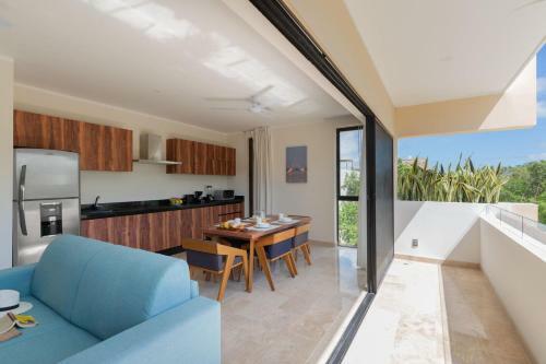 Comfy 2 Apartments In One Rooftop Pool Gym Sky Bar