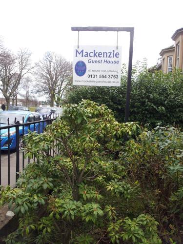 Hostal Mackenzie Guest House