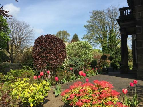 Bed & Breakfast Claremont House