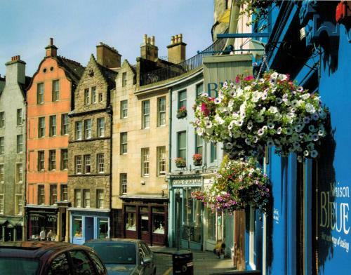 Apartamentos Edinburgh Accommodation