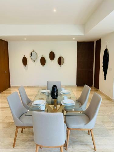 The Drunk Luxury Apartment