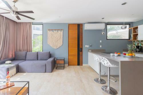 Gorgeous 1bdr Gym Pool Spa Wifi