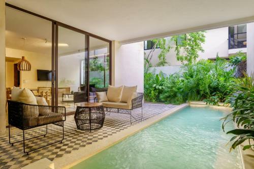 106 Beautiful Garden Apartment With Private Pool