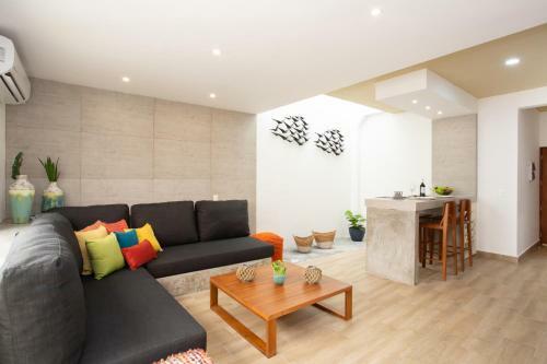 Luxury Apartment2 Bedroompoollaundry Center