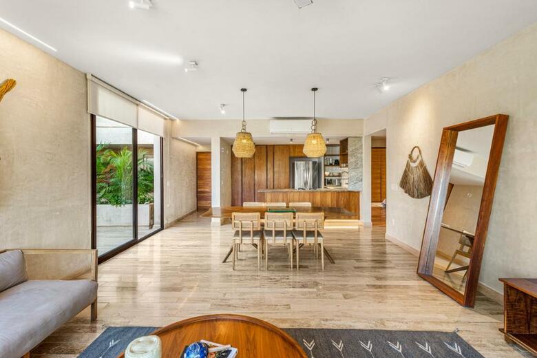 307 Amazing Jungle View Apartment.
