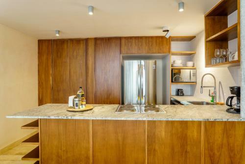 302 Modern & Luxury Apartment With Private Terrace