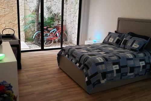Bed & Breakfast Casa Koala II Ac, Sleeps 10, 2 Bikes, Hammock
