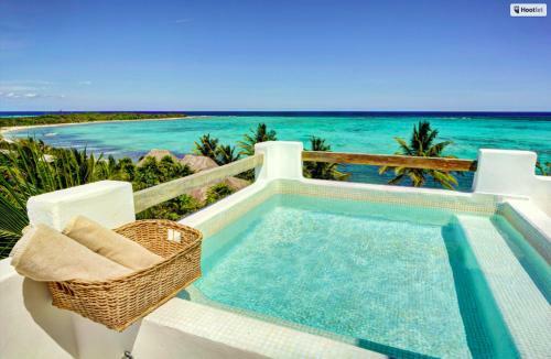 Beachfront Villa - Soliman Bay