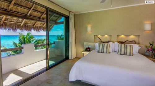 Beachfront Villa - Soliman Bay