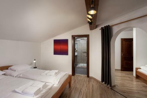 Alpine View Apartments