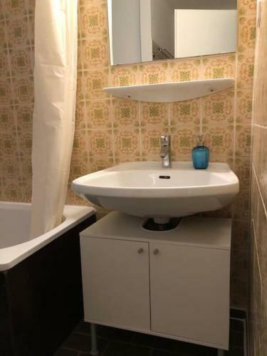 Apartamento Antik Chic Mit Gartenblick