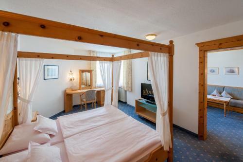 Hotel Alpina Deluxe
