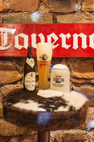 Party Hotel Taverne