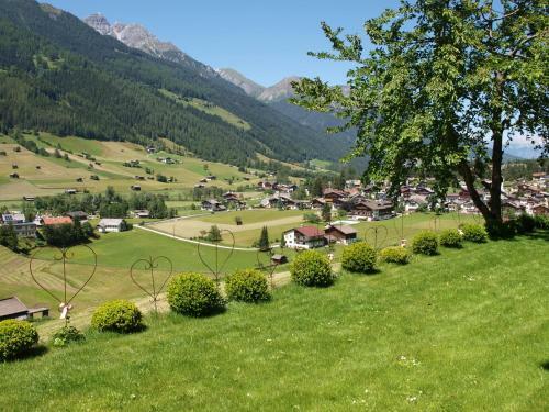 Apartamento Alpenferienwohnung Strickner