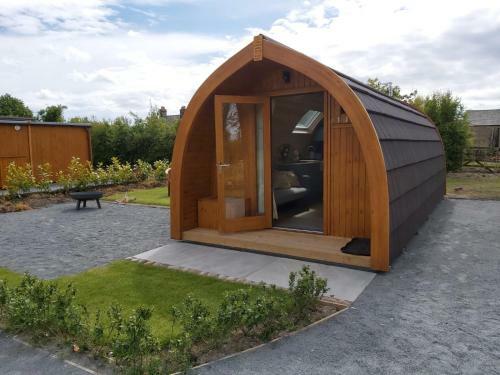 Orchard Glamping