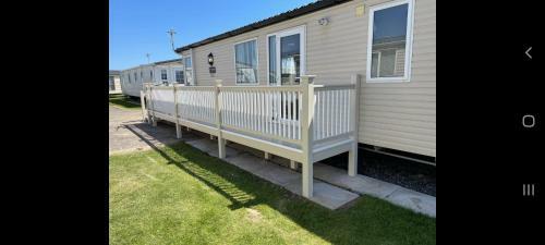 8 Berth Caravan Skegness Golden Palm Resort