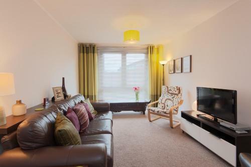 Logie Green Road Apartment