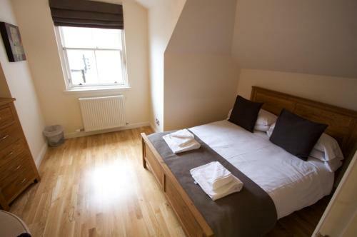 Burnets Apartments