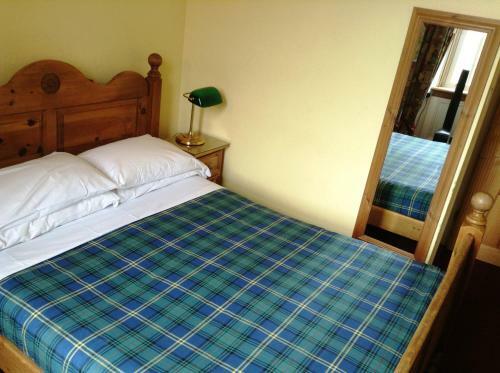 Hostal Rosehall Hotel