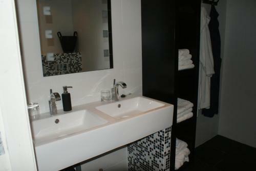 B&B Van Hunebed Naar Jullie Bed
