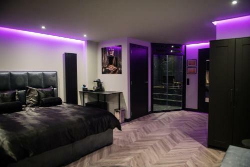 B&B Royal Suite