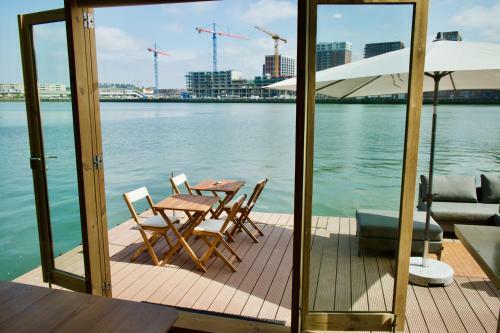 Wikkelboat Nr5 At Floating Rotterdam Rijnhaven