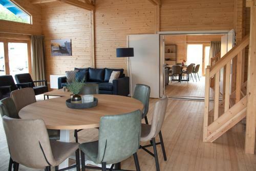 Luxe Chalets In Zeeland Aan de Kust