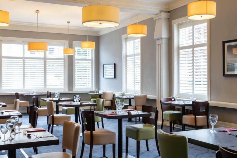 The New Southlands Hotel