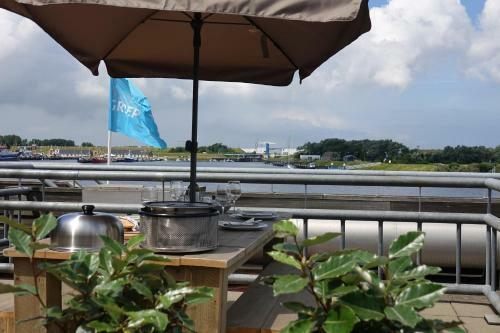 Apartamento Dock Hotel Stellendam