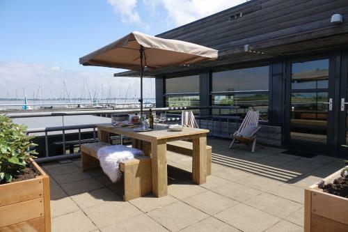 Apartamento Dock Hotel Stellendam