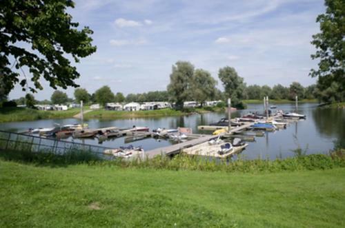 Chalet Aan de Ijssel