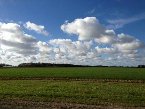 Nice Mobile Home With Enclosed Garden In Friesland