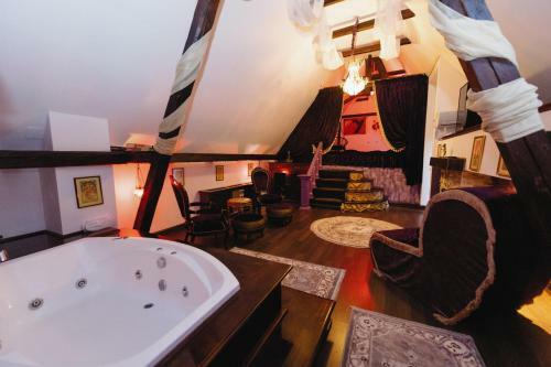 Hostal Pensiunea Grosspold
