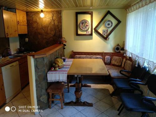 Hostal Grandma's House/ Casa Bunicii