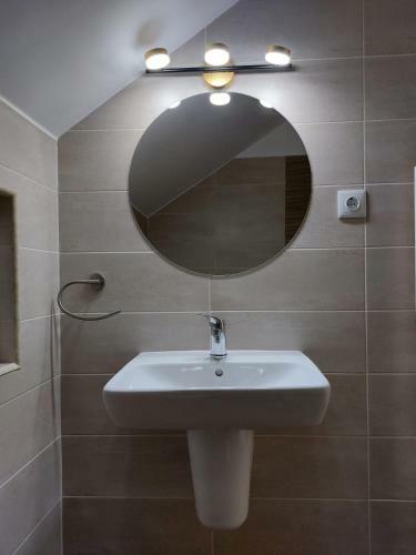 Hostal Valea Dorului Guest House