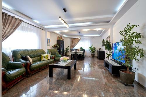 Hostal Casa Cu Flori Moisei