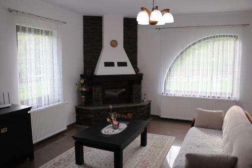 Hostal Pensiunea Diana