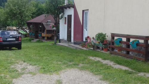 Hostal Casa Discret Moieciu