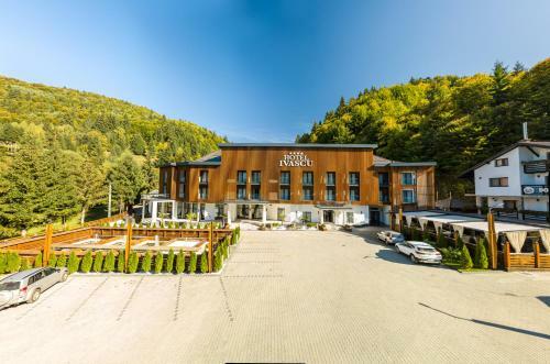 Hostal Hotel Ivascu