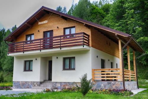 Hostal Pensiunea Floare de Colt