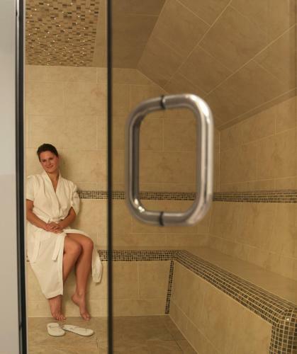 The Bridge Hotel And Spa